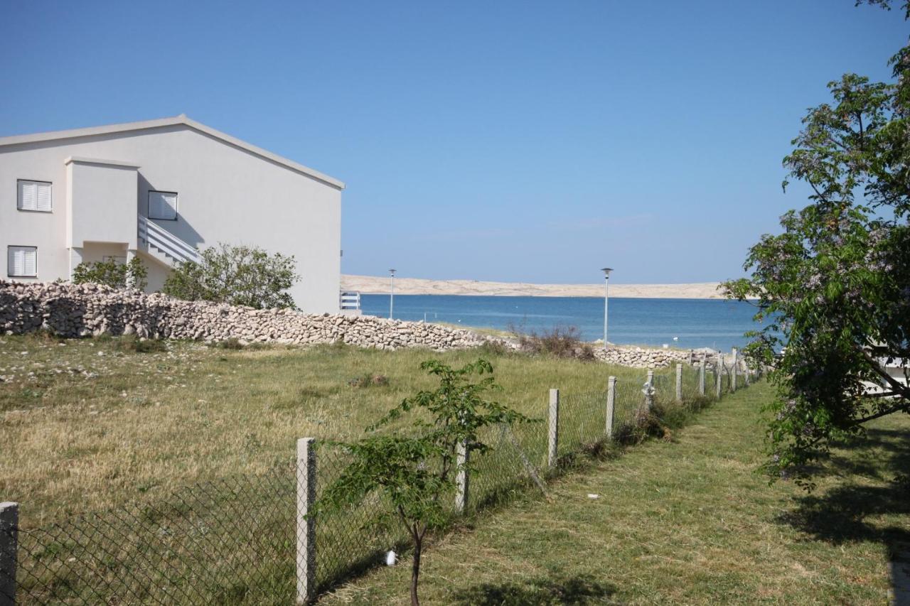 Apartments By The Sea Kustici, Pag - 6353 Zubovići Esterno foto