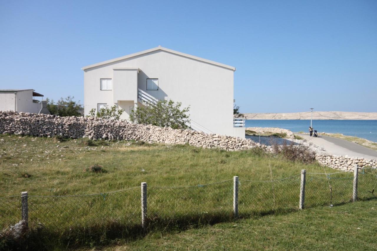 Apartments By The Sea Kustici, Pag - 6353 Zubovići Esterno foto